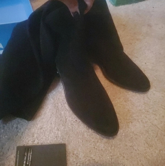 Paige over the knees sued boots - Picture 5 of 7